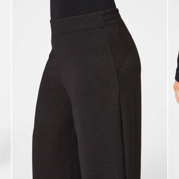 SPANX AIR ESSENTIALS-WIDE LEG PANTS-LTD EDITION COLOR/BLACK SILVER—NEW IN PKG - Picture 2 of 5